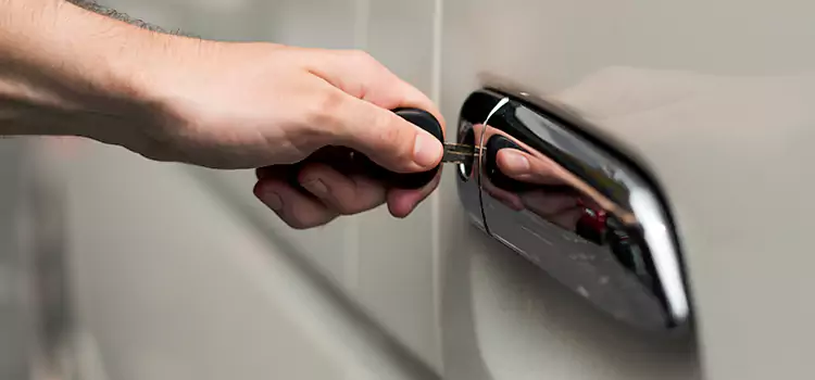 Why Choose Our Auto Locksmith Team in Huntsville, AL?